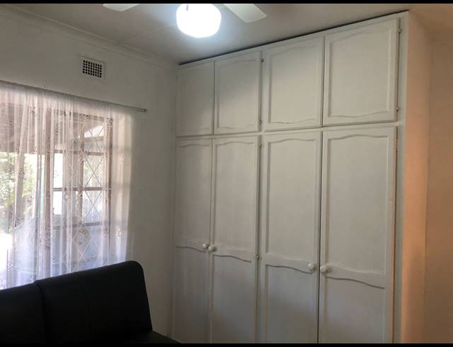 5 BEDROOM HOUSE RENTED IN WINKLESPRUIT